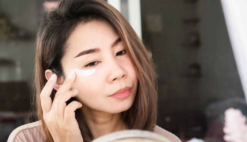 Choosing the Best Eye Cream for Wrinkles, Eye Bags & More